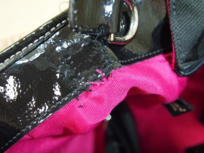 コーチ・トートバッグのショルダー付け根革の修理 | ブランド病院 鞄・財布の修理外科