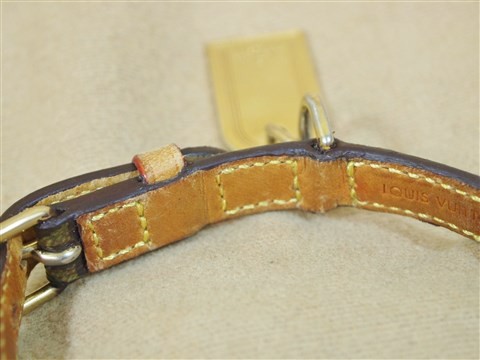 lv  dog collars (5)