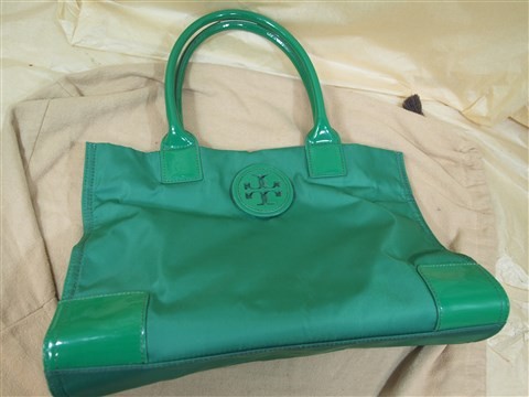 Tory Burch (1)