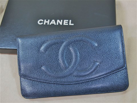 chanel caviar wallet (1)