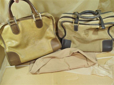 ロエベの擦れ汚れ | ブランド病院 鞄・財布の修理外科